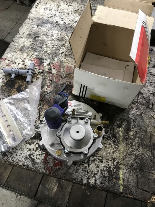 Редуктор метановий