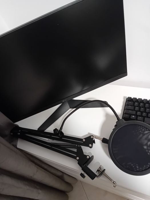 Setup gamer em bom estado