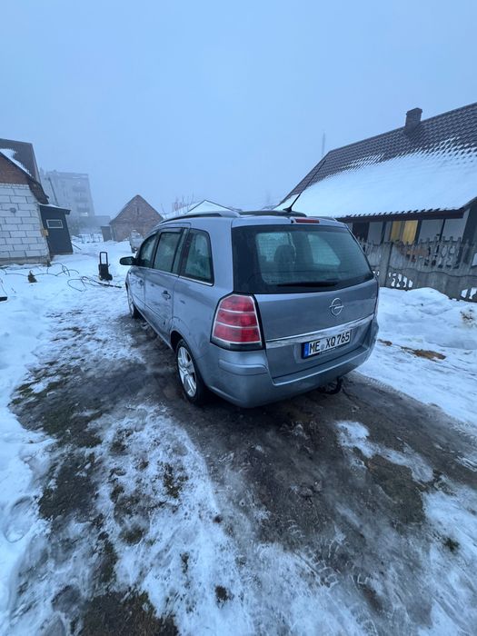 Продам Opel zafira 2006