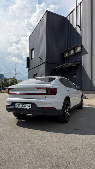 Продам сучасний та стильний електромобіль Volvo Polestar 2021 року