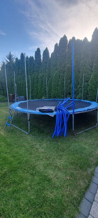 Trampolina ogrodowa 4,5m