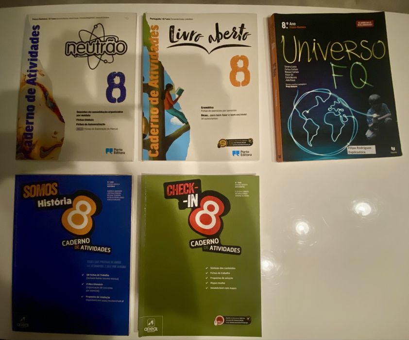 Vendo livros escolares