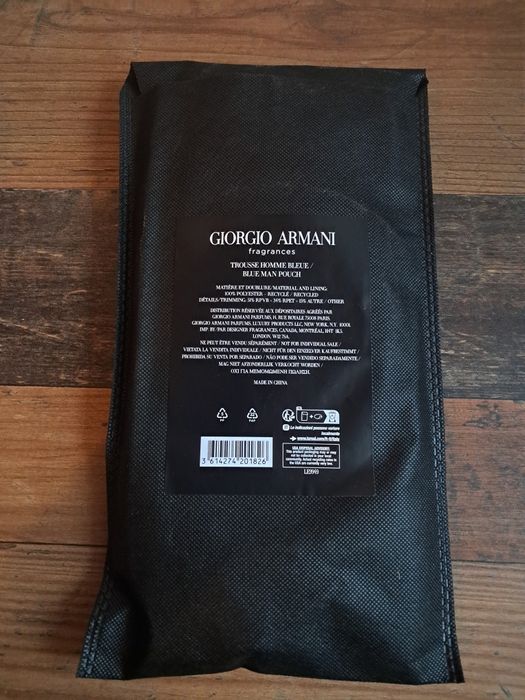 Giorgio Armani kosmeryczka