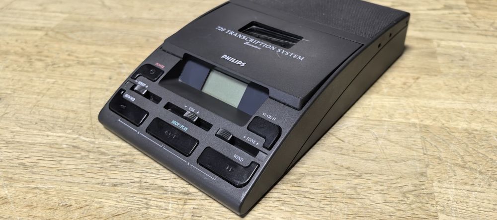 Аудіотранскриптор Philips 710