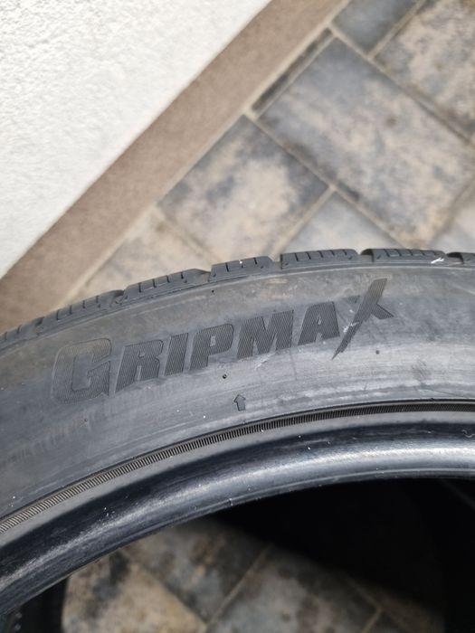 Шини Резина 285.35.20