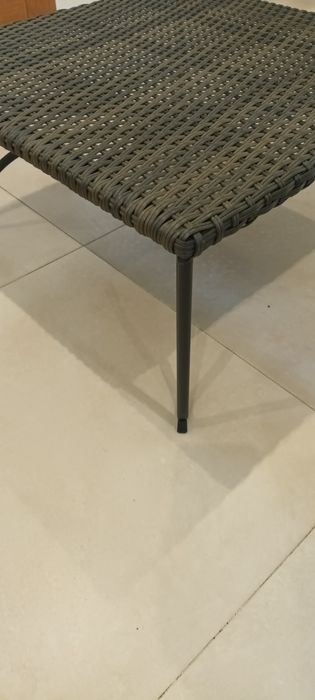 Mesa de Apoio Exterior JUTHOLMEN (IKEA)