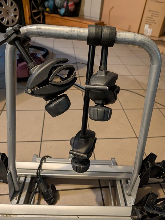 Bagażnik rowerowy na hak platforma Amos Giro 3 odchylany