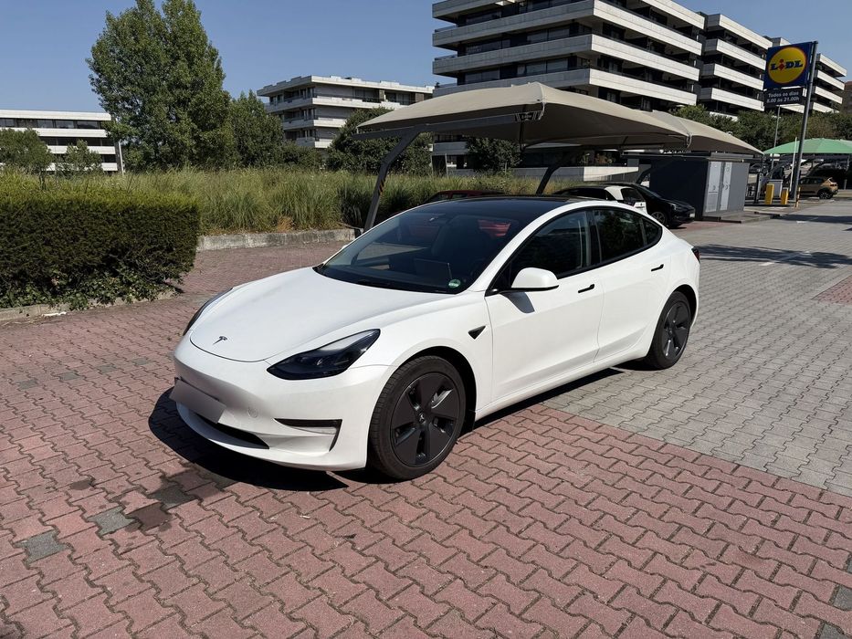 Tesla Model 3 Long Range Tração Integral Premium