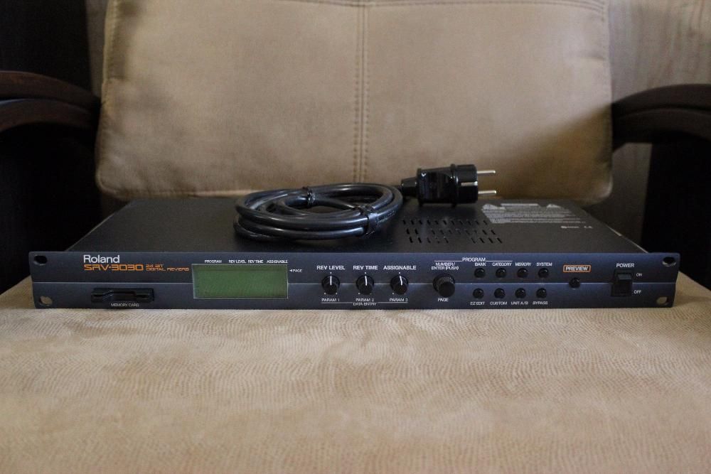 ROLAND SRV 3030D 24 bit Digital Reverb (made in Japan): 10 350 грн