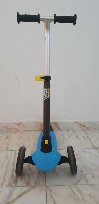 Trotinete 3 rodas com guiador ajustável