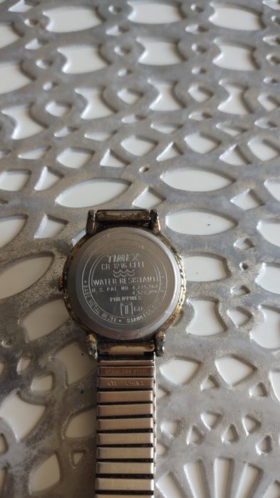 Zegarek damski Timex Indiglo złoty