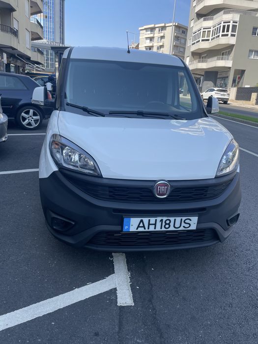 Fiat doblo de 3 lugares em bom estado so com 85000km