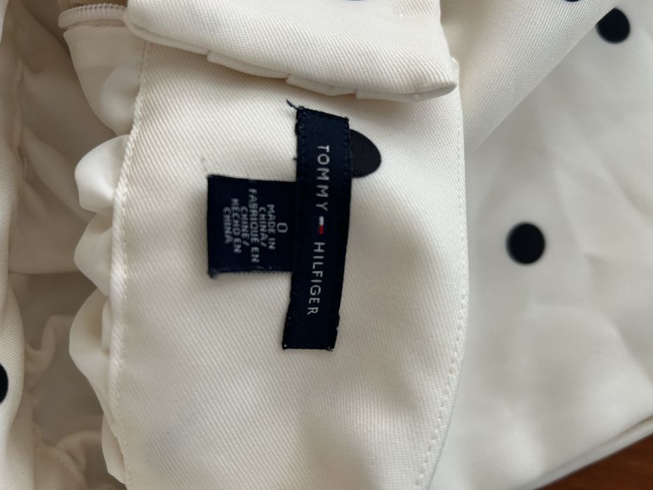 Saia curta da Tommy