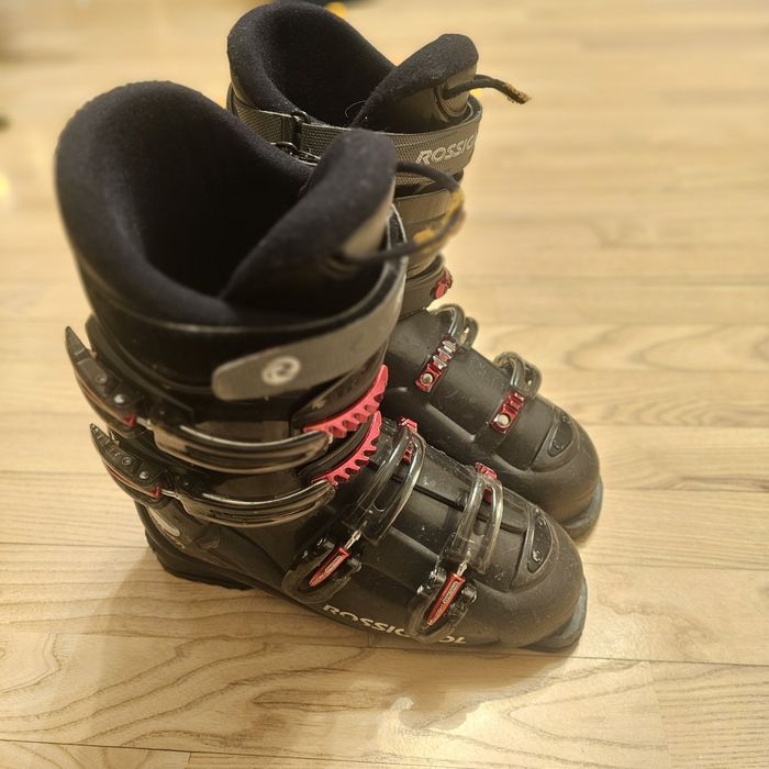 Buty narciarskie Rossignol 42,5  270-275