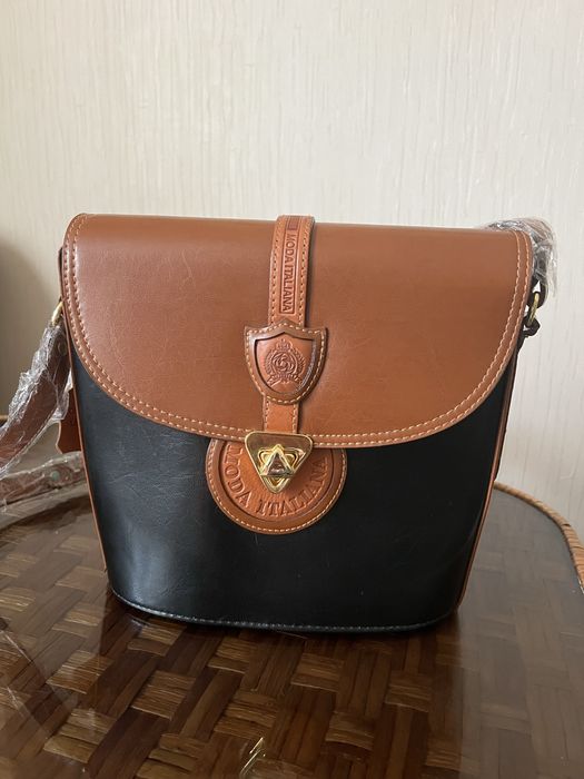 Жіноча сумка натуральна шкіра