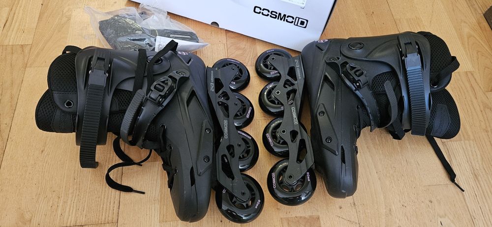 Ролики Cosmoid TT чорні нові, розмір EU 44-45 (US 10.5-11)