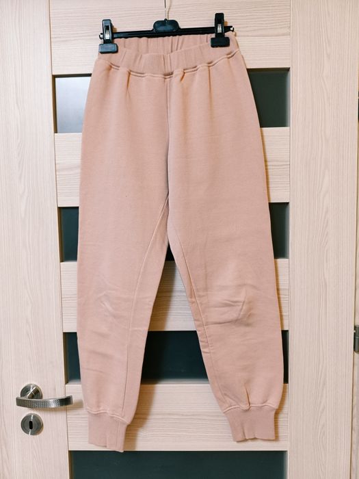 Spodnie dresy damskie w rozmiarze XS/S marki Stone Skirts