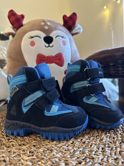 Nowe buty Bartek, rozmiar 21