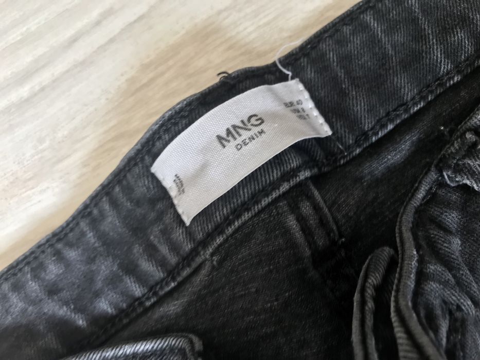 Spodnie do kolan mng 40