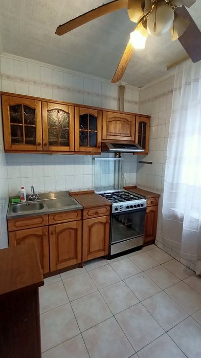 Сдается квартира  в пешей доступности от метро "Героев Днепра"