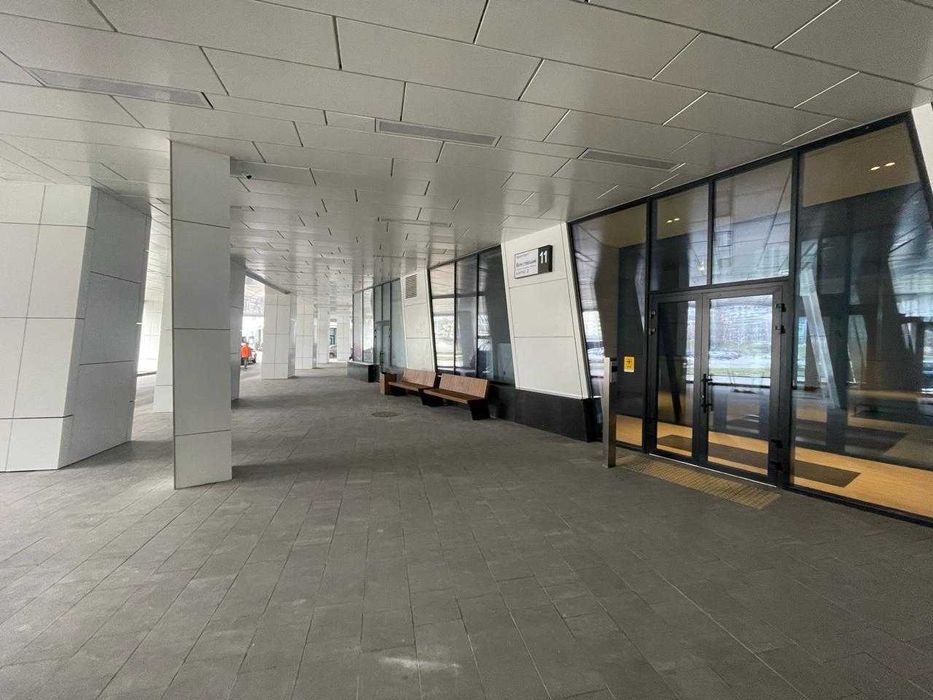 Оренда комерційного приміщення 362 м | ЖК Manhattan City | Без ремонту