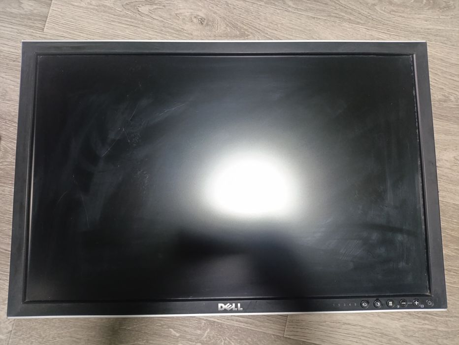 Продам монітор Dell 2208WFPt