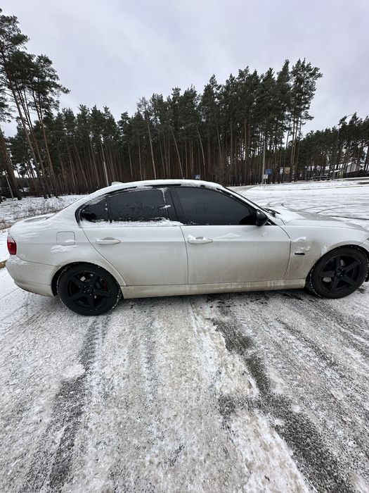 бмв е-90рест 3л бенз повний привід