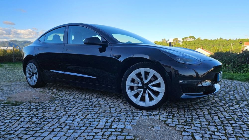 Tesla Model 3 Long Range AWD Dual Motor