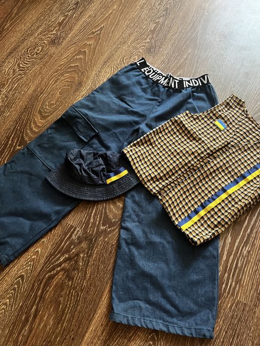 Костюм на девочку(патриотический)