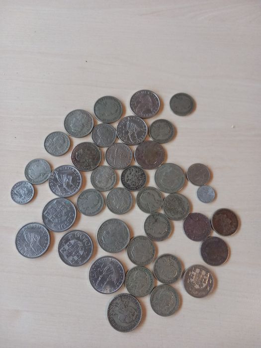 38 moedas portuguesas