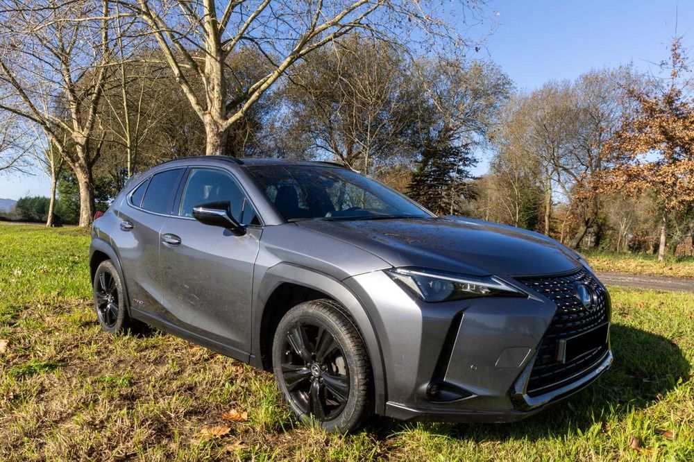 Lexus UX 250h Special edition(LCA) 55000kms