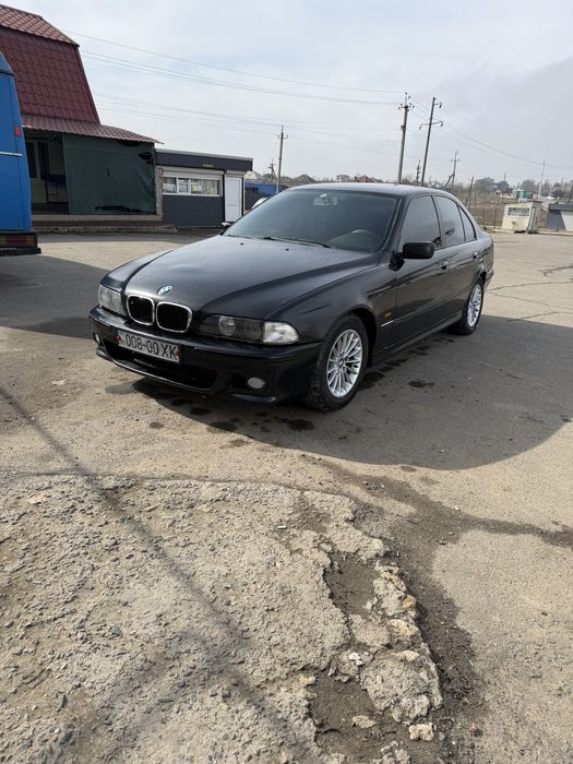 Продам бмв е39 мотор 2.8 бензин