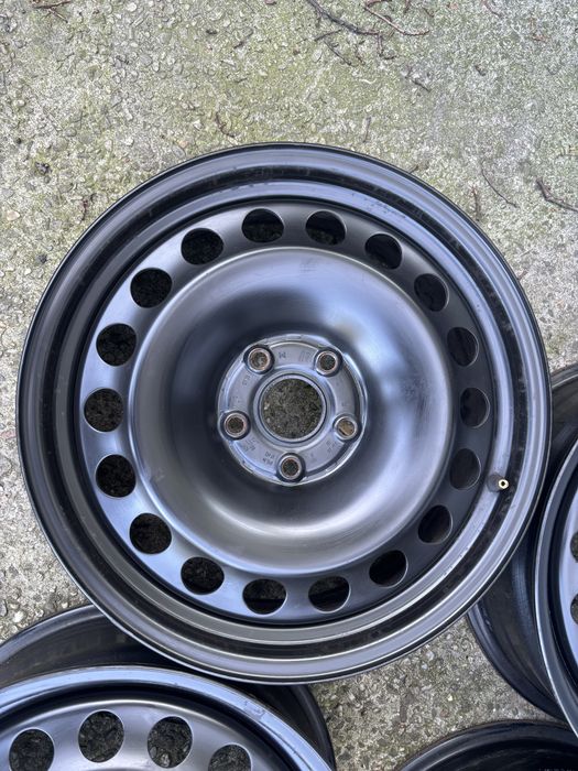 Felgi stalowe 17” 5x112 ET 38 audi kołpaki