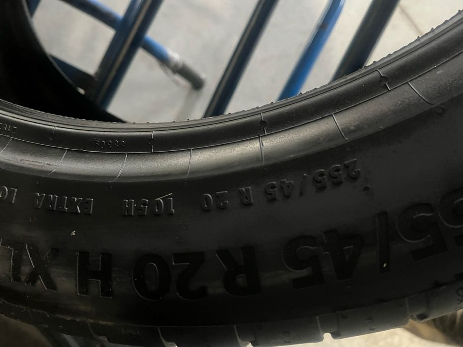 255/45/20 R20 Continental EcoContact 6Q 4шт