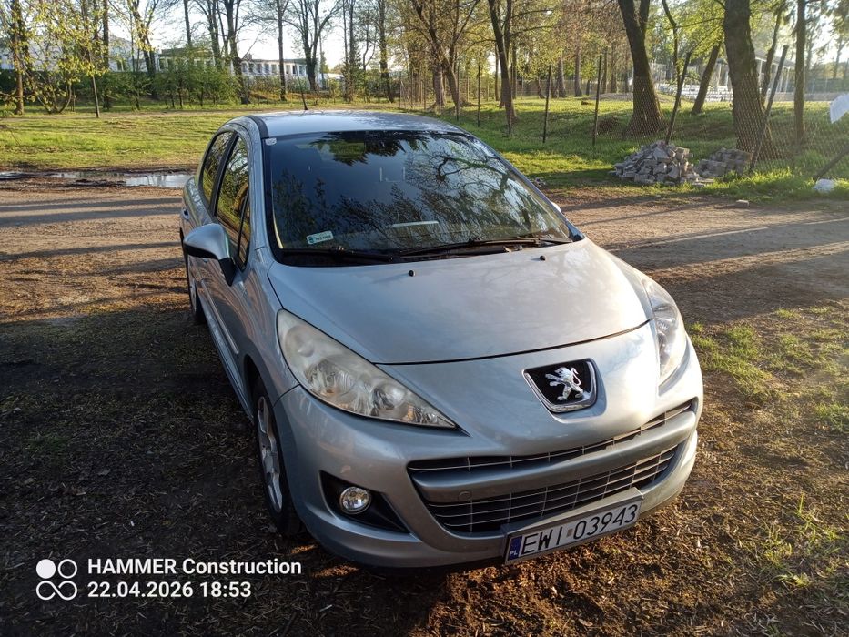 Sprzedam Peugeot 207
