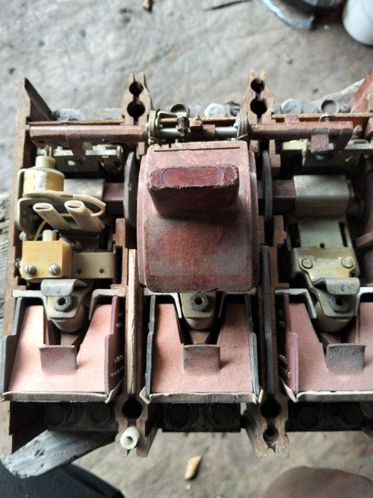 Вимикач автоматичний ВА 52-39