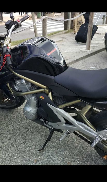 Kawasaki ER6N de 2006