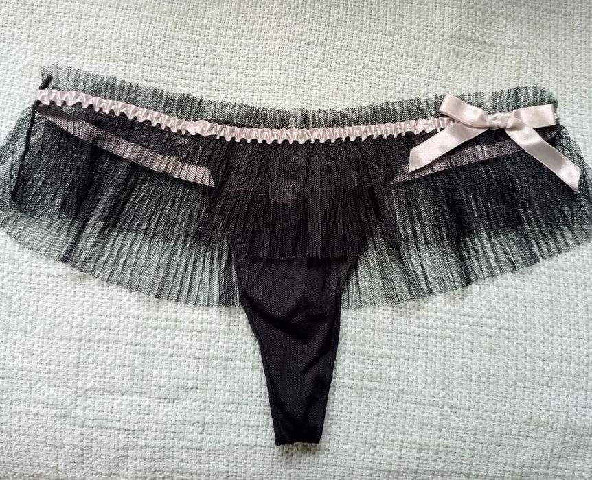 Еротичне боді, колготи, трусики з доступом