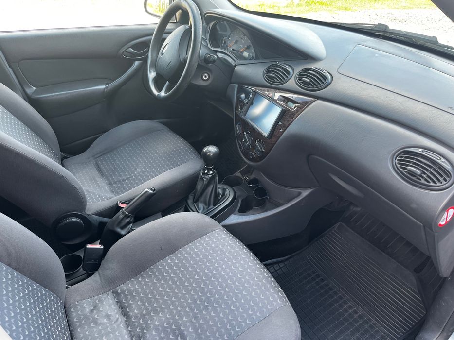 Ford Focus 2004 VIN WF0NXXWPDN4Y44985 фото оголошення 8 з 9