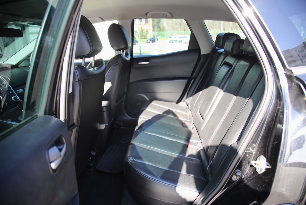 Продам Mazda CX-7