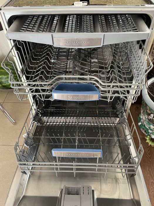 Посудомийна машина Bosch