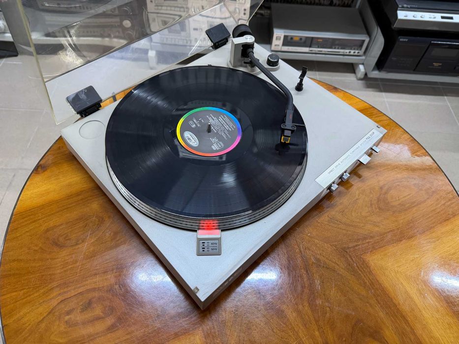 Gramofon WEGA PSS 200P półautomat, Audio Room