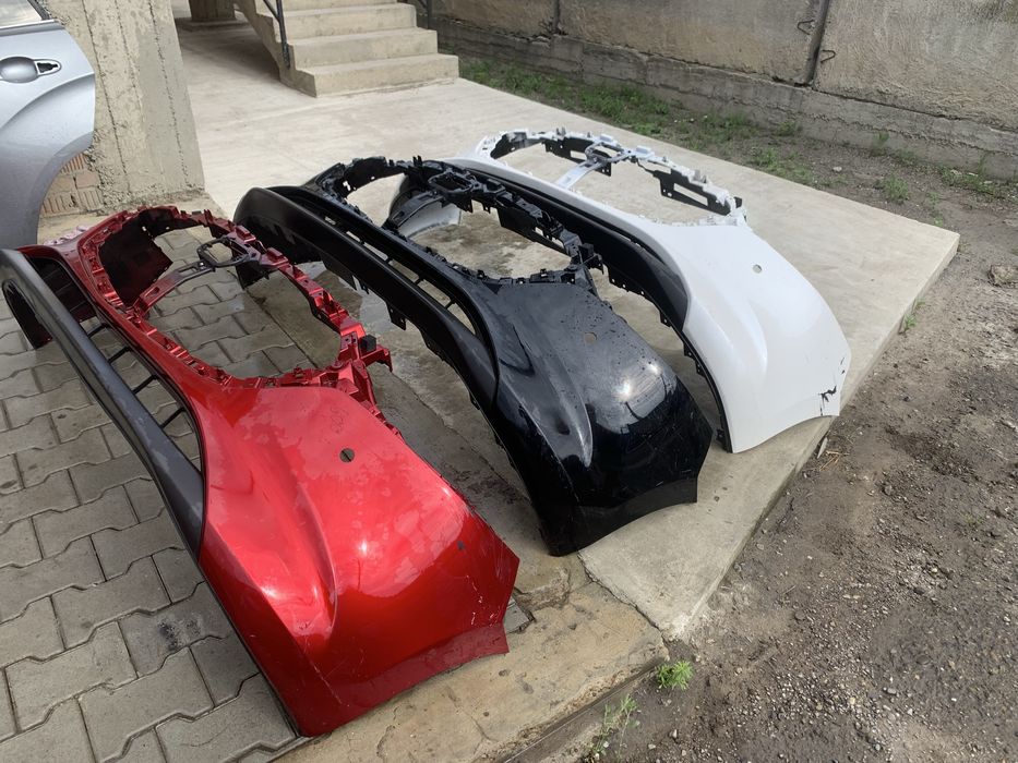 Бампер Mazda 3 BP sedan hatchback седан хечбек 18-24