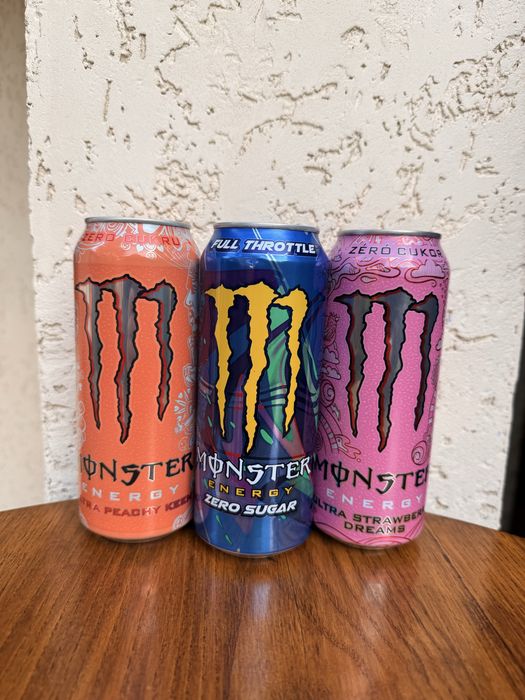 Monster energy енергетичний напій