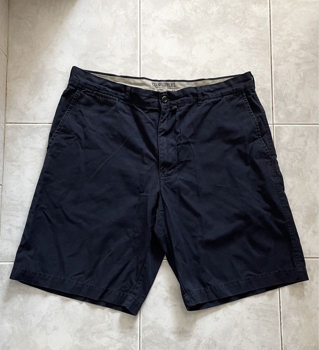 Calções azuis escuros (Celio, tamanho 44)