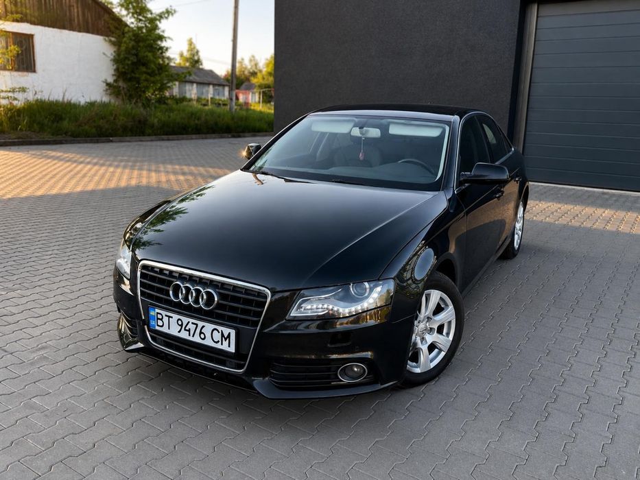 Audi A4 B8 2.0tdi автомат