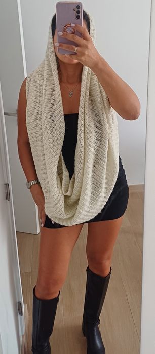 Cachecol da H&M cor pérola