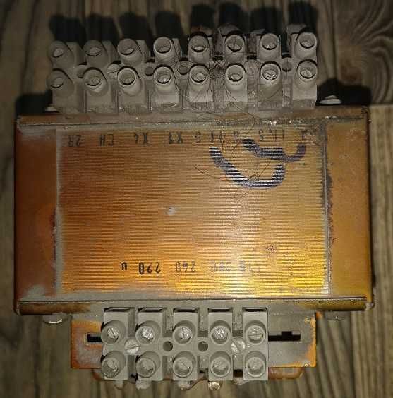 Transformator THERMO KING  2x11,5V 500 VA.