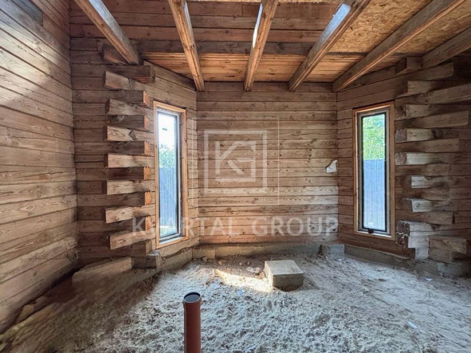 Терміновий продаж‼️Дерев’яний будинок 289 м2, 5 соток, є газ