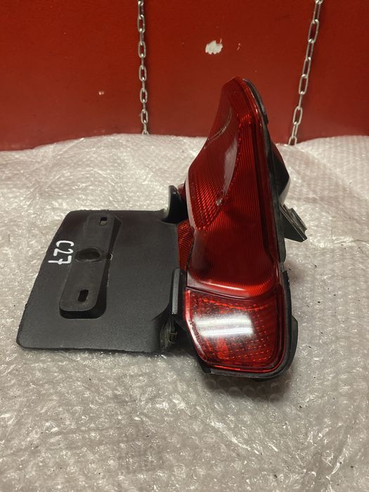 Yamaha BWS 100 Booster tylny błotnik lampa C27